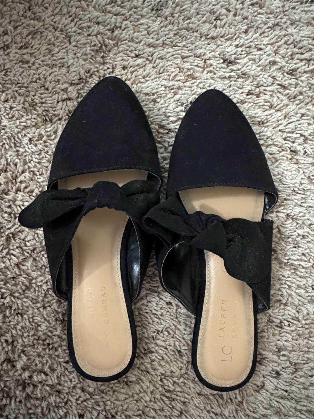 LC Lauren Conrad Black Pointed-Toe Bow-Front Slip-On Flats